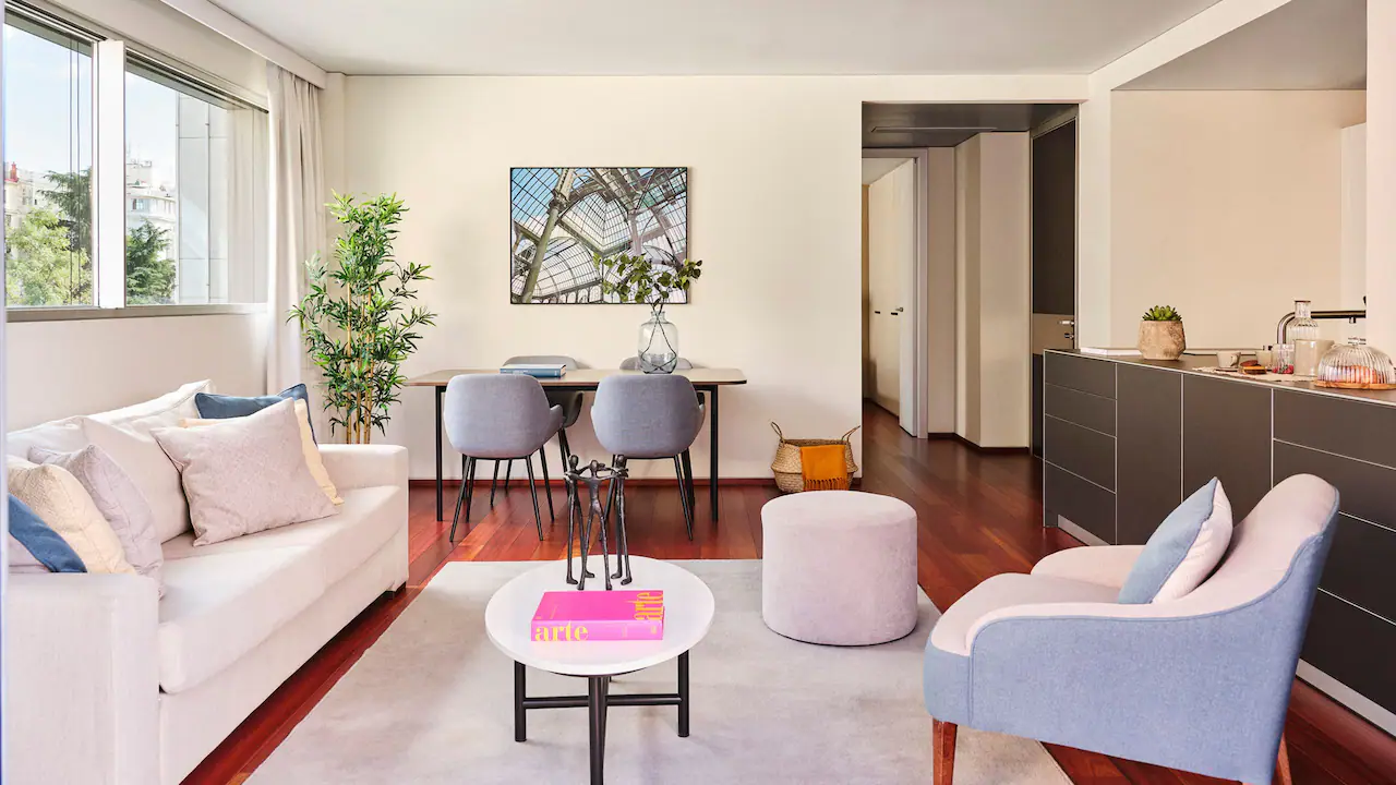 MADRA-P0120-One-Bedroom-Terrace-Apartment-Living-Room-Layout.16x9